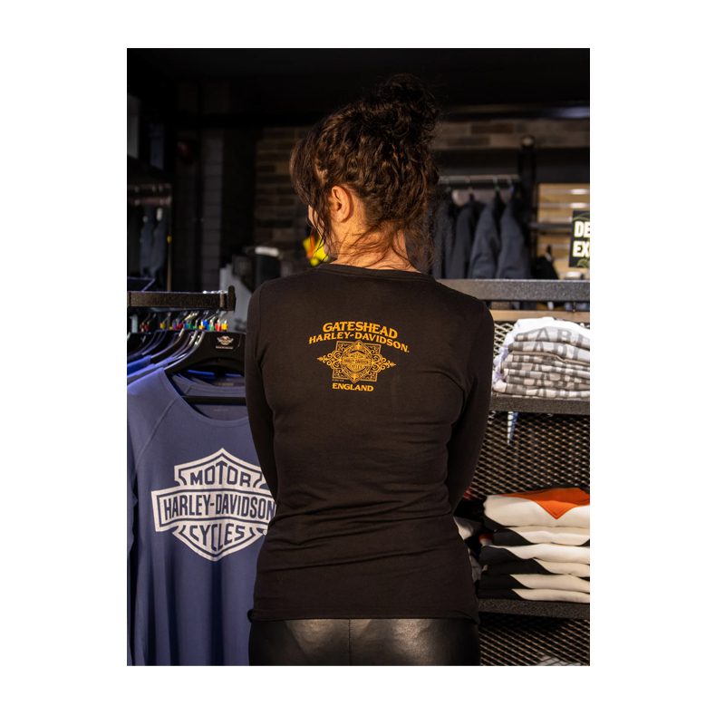 Dealer Top Stacked Name