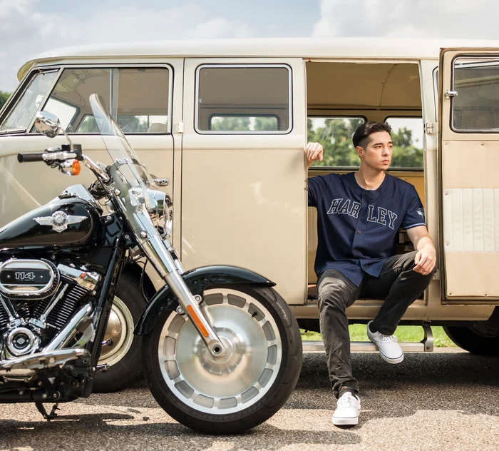 Men's Hometown Baseball Shirt - Peacoat