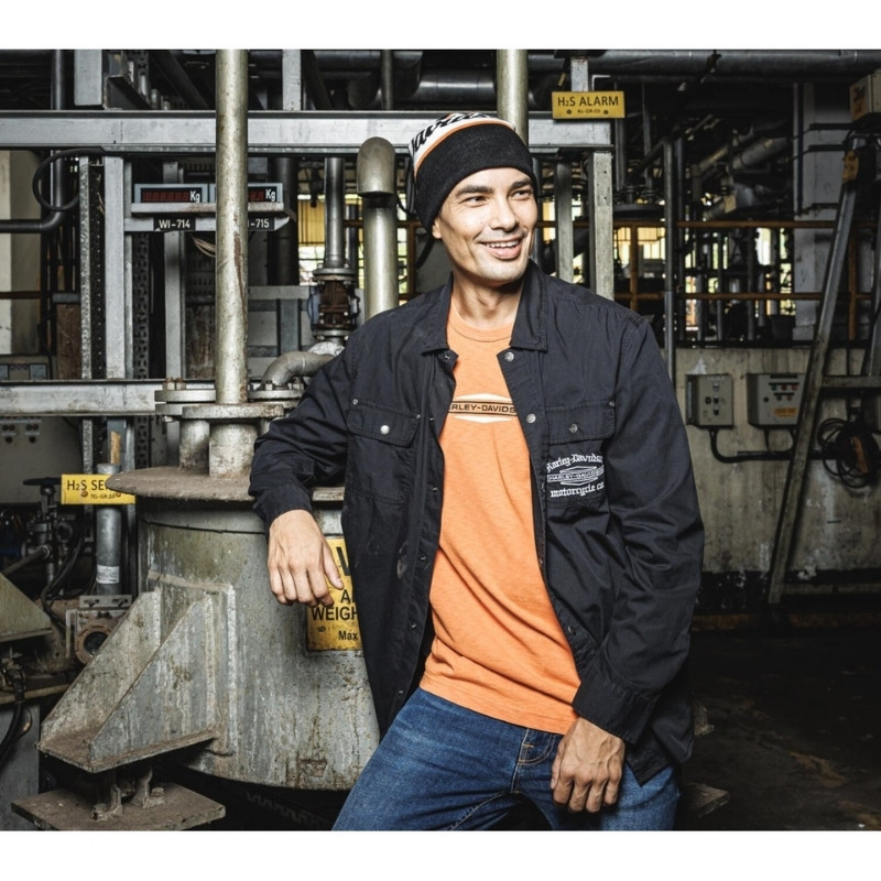 Men's Stacked Bar & Shield Slub Tee