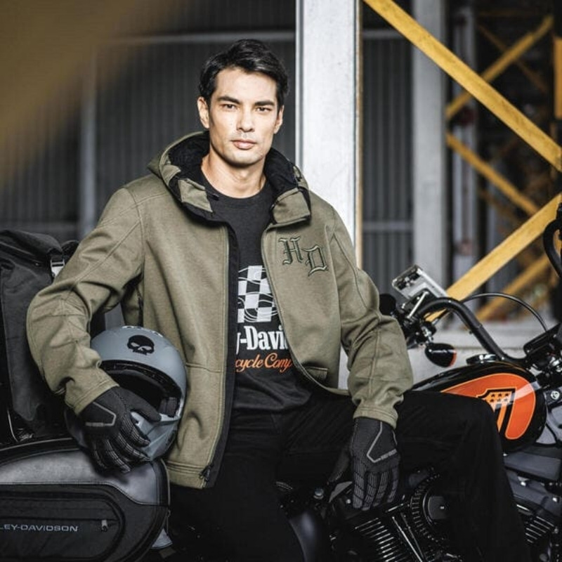 Men's Road Racer Graphic Tee
