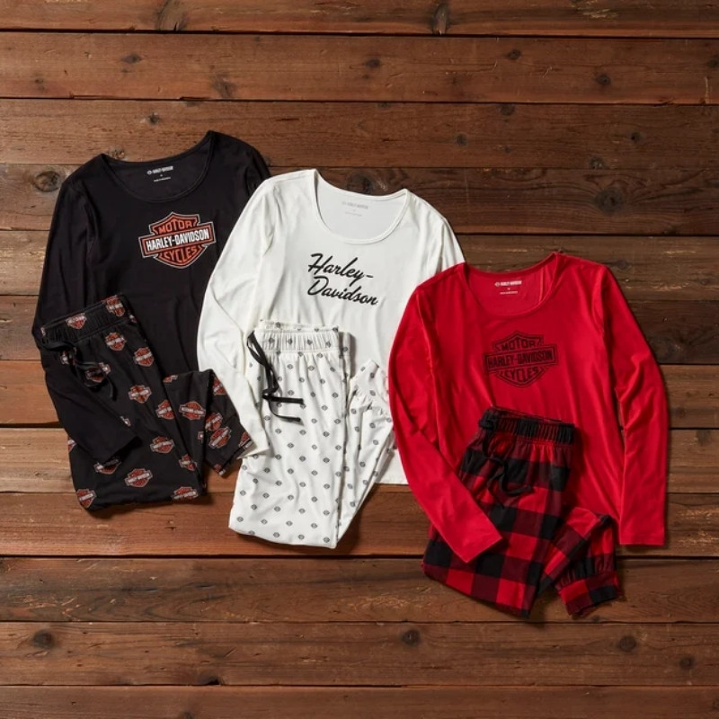 Women's Bar & Shield Long Sleeve Pajama Set