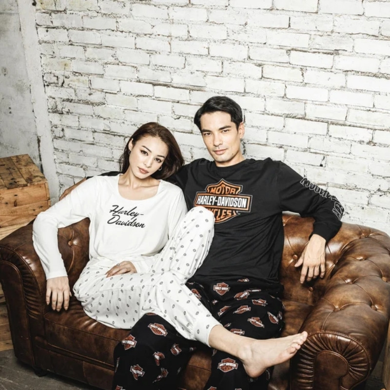 Women's Bar & Shield Long Sleeve Pajama Set