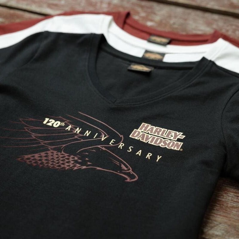 Women’s 120th Anniversary United V-Neck Tee – Black Beauty