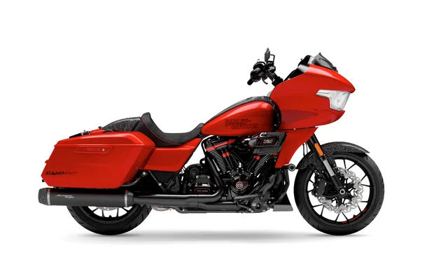 Harley Davidson 2025 CVO™ Road Glide® ST - Rally Red