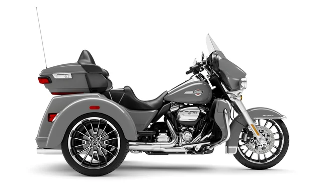 Harley Davidson 2025 Tri Glide® Ultra - Billiard Gray