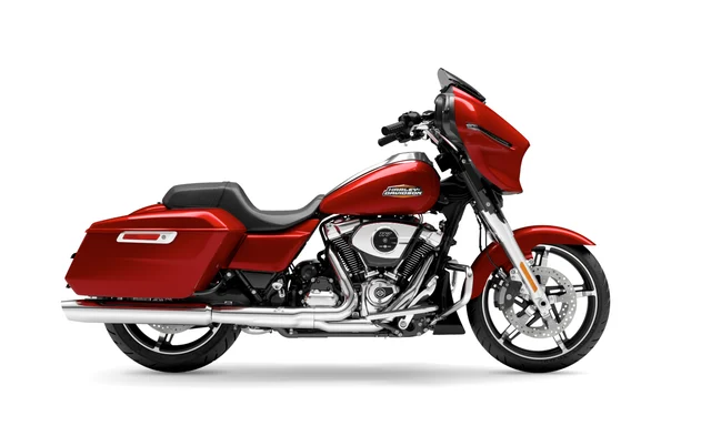 Harley Davidson 2025 Street Glide® - Brilliant Red