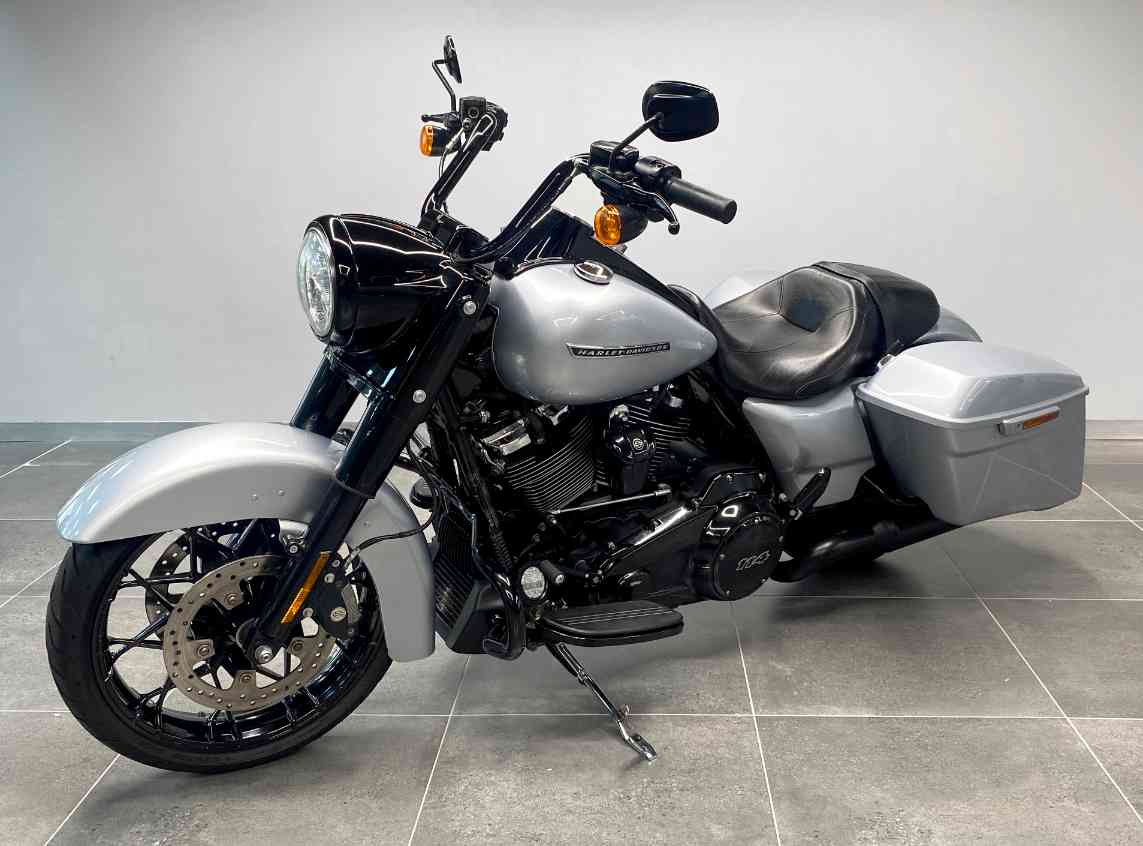 2020 HARLEY DAVIDSON Road King Special 114