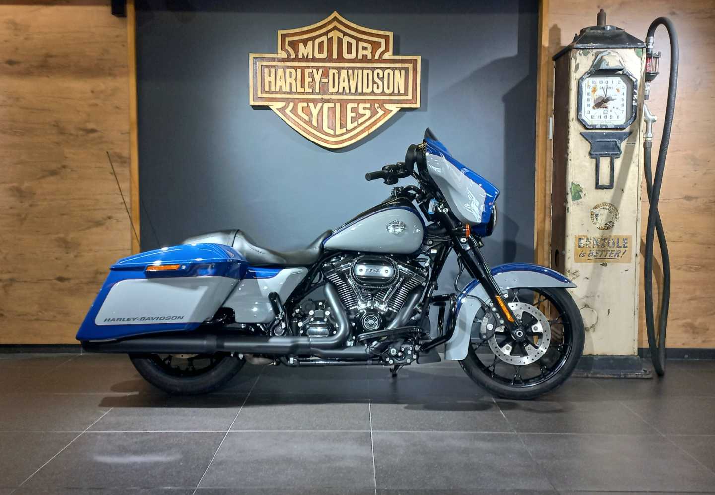 2025 HARLEY DAVIDSON Street Glide Special 114