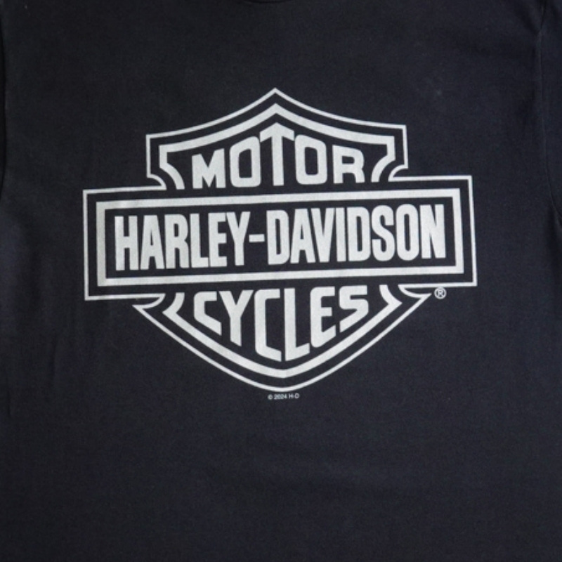 Mens Silver Bar & Shield Dealer Tee