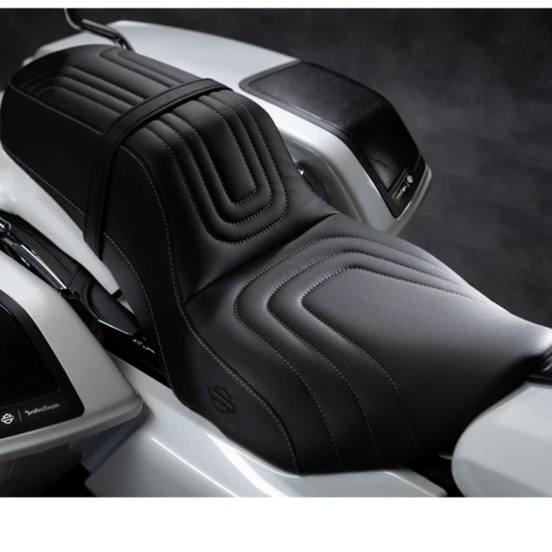 Switchback Touring Seat – U Stitch
