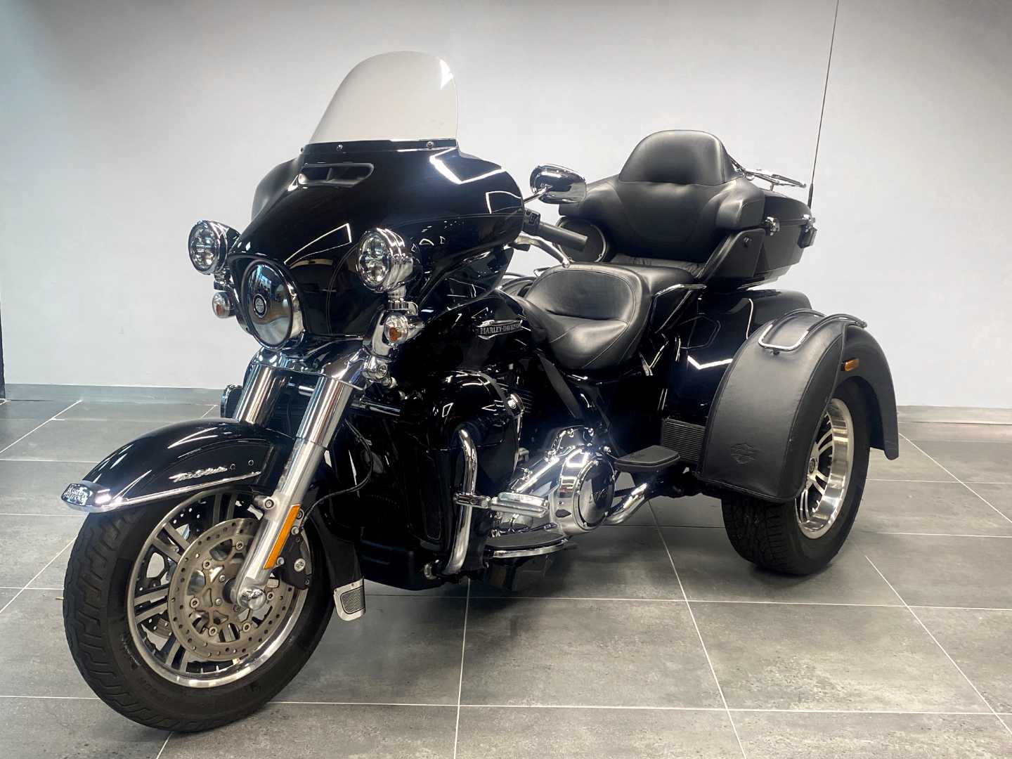 2022 HARLEY DAVIDSON Tri Glide Ultra 114