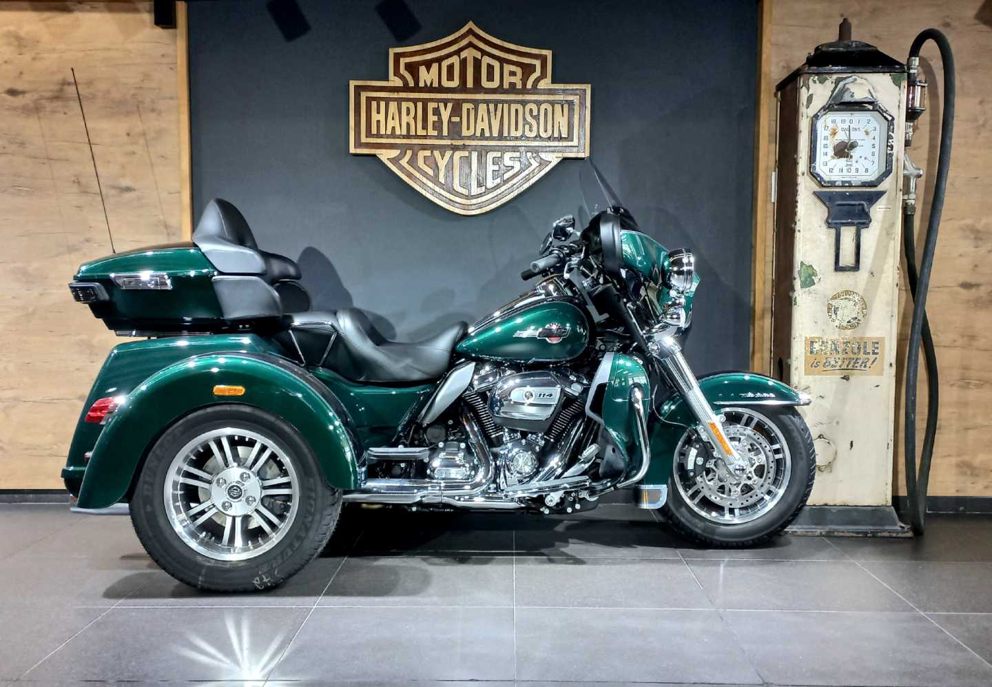 2025 HARLEY DAVIDSON Tri Glide Ultra 114