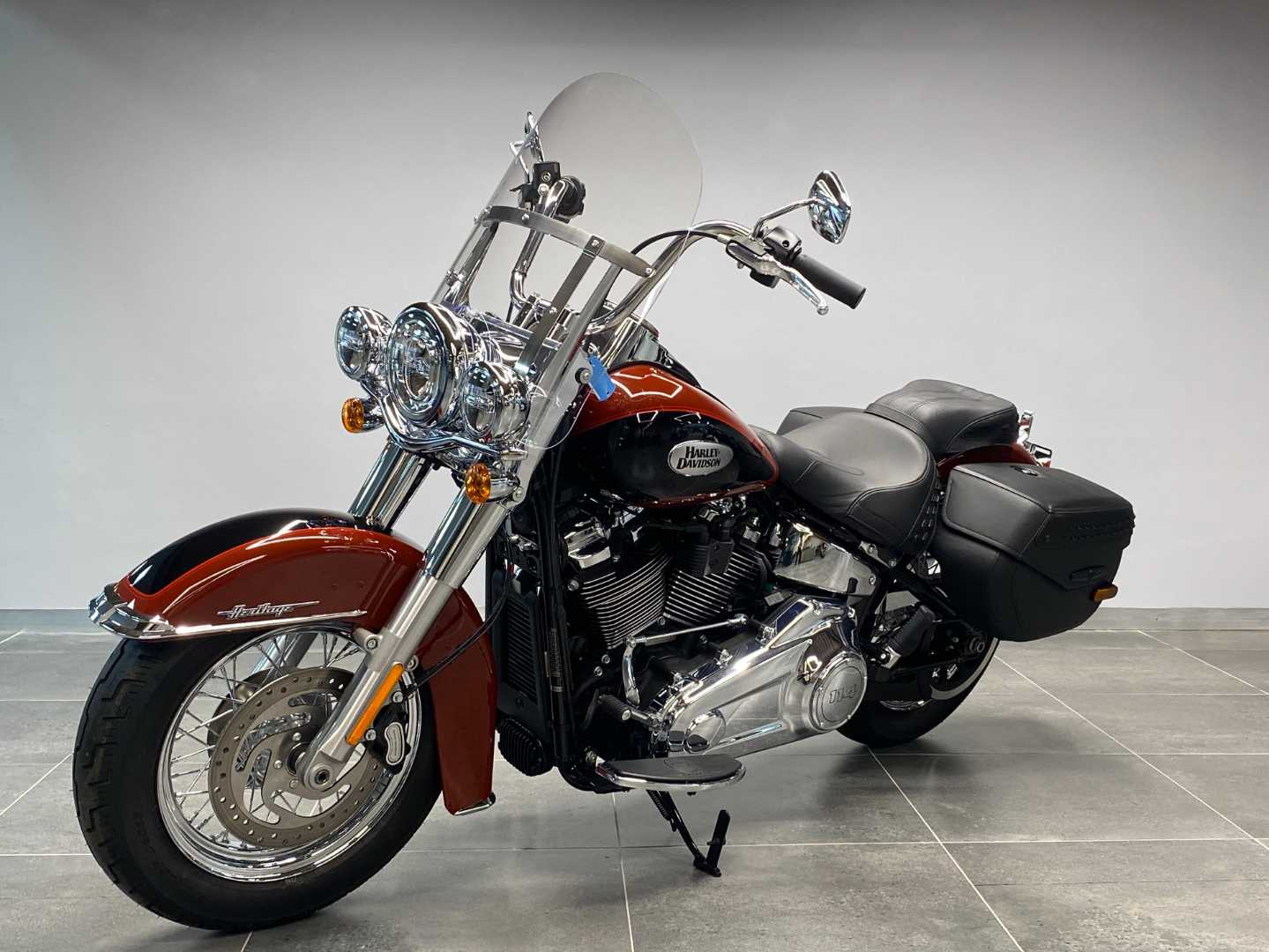 2025 HARLEY DAVIDSON Heritage Classic 114