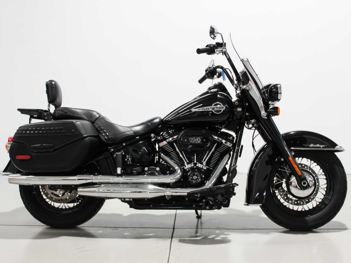 2024 HARLEY DAVIDSON Heritage Classic 114