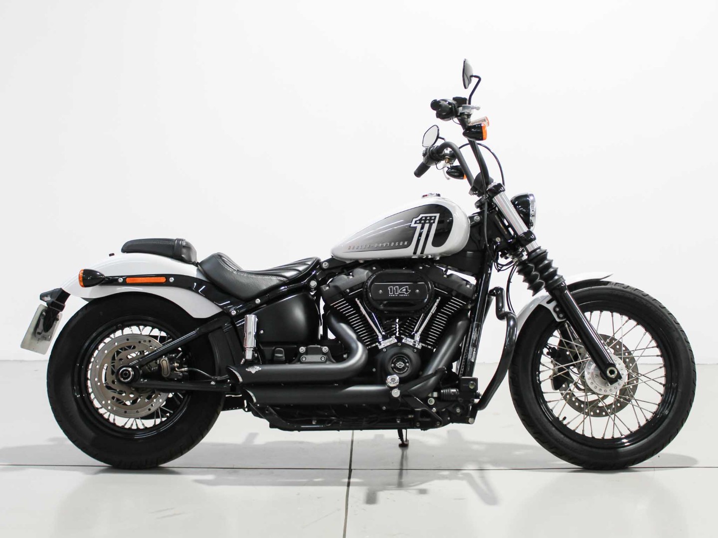 2022 HARLEY DAVIDSON Street Bob